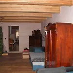 Rynek 30 Apartment *
