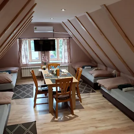 Rynek 30 オシェチュナ