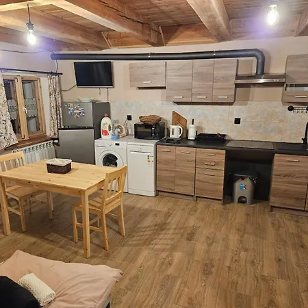 Rynek 30 アパート オシェチュナ